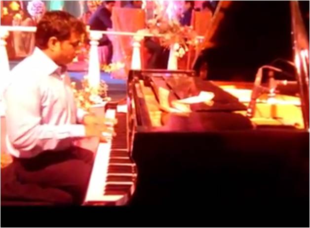 male piano player bangalore